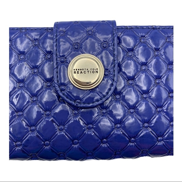 Kenneth Cole Blue Wallet. - Picture 3 of 6
